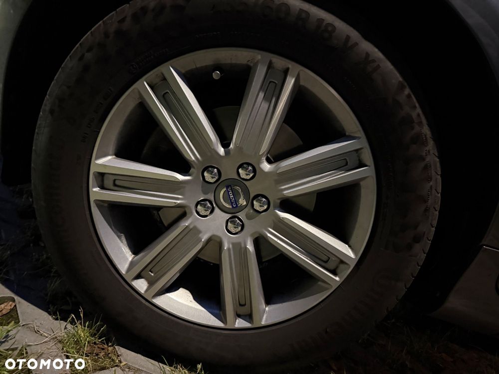 Volvo XC 60 D5 AWD Summum - 17