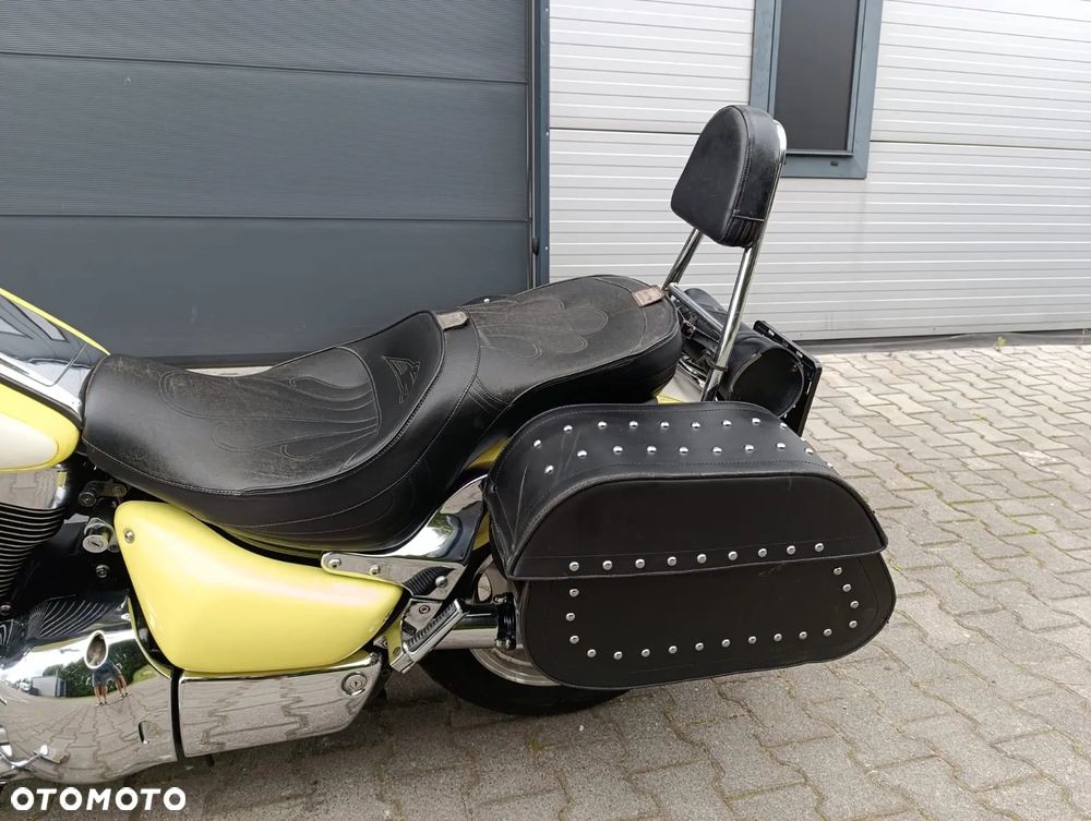 Suzuki VL 1500 Intruder LC - Boulevard C90 - 11