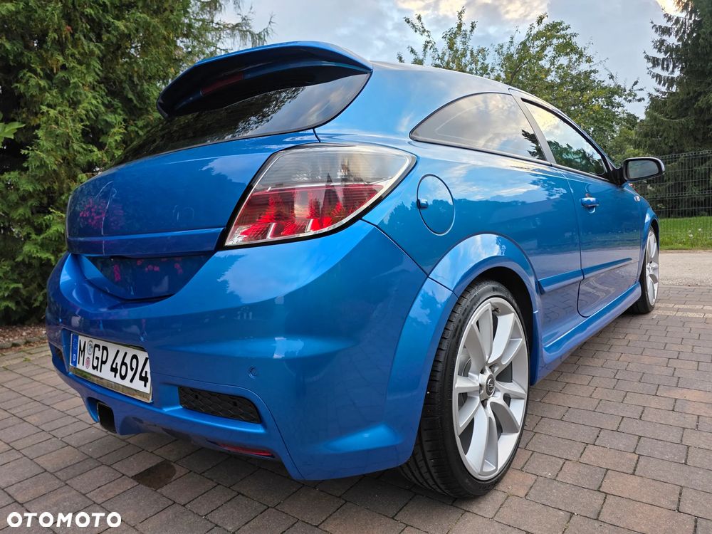 Opel Astra OPC - 16