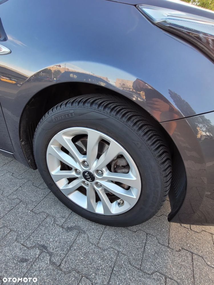 Kia Ceed 1.4 M - 11