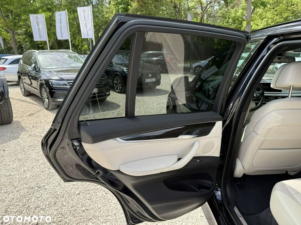 BMW X5 xDrive25d - 15