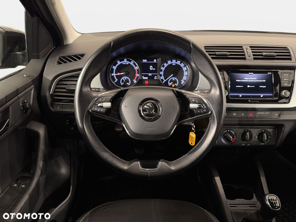 Skoda Fabia - 15