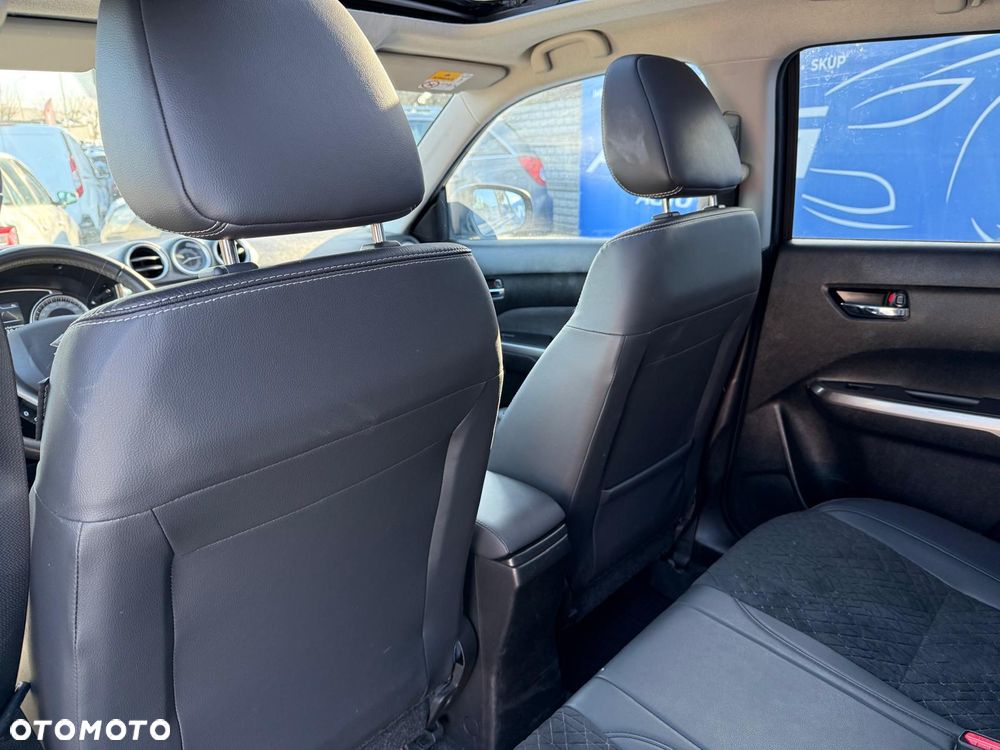 Suzuki Vitara 1.4 Boosterjet Hybrid Comfort - 14