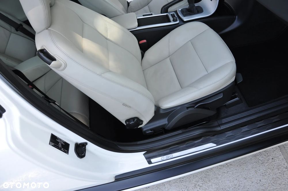 Volvo C30 D2 RDesign - 33