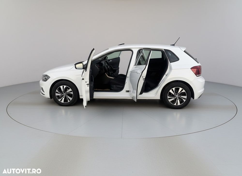 Volkswagen Polo - 8
