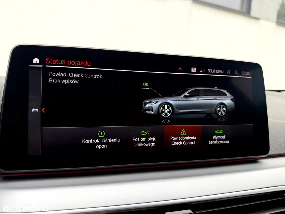 BMW Seria 5 520i - 23