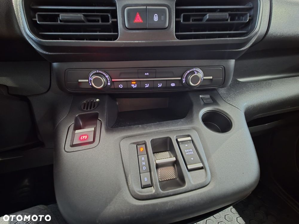 Peugeot Partner - 13