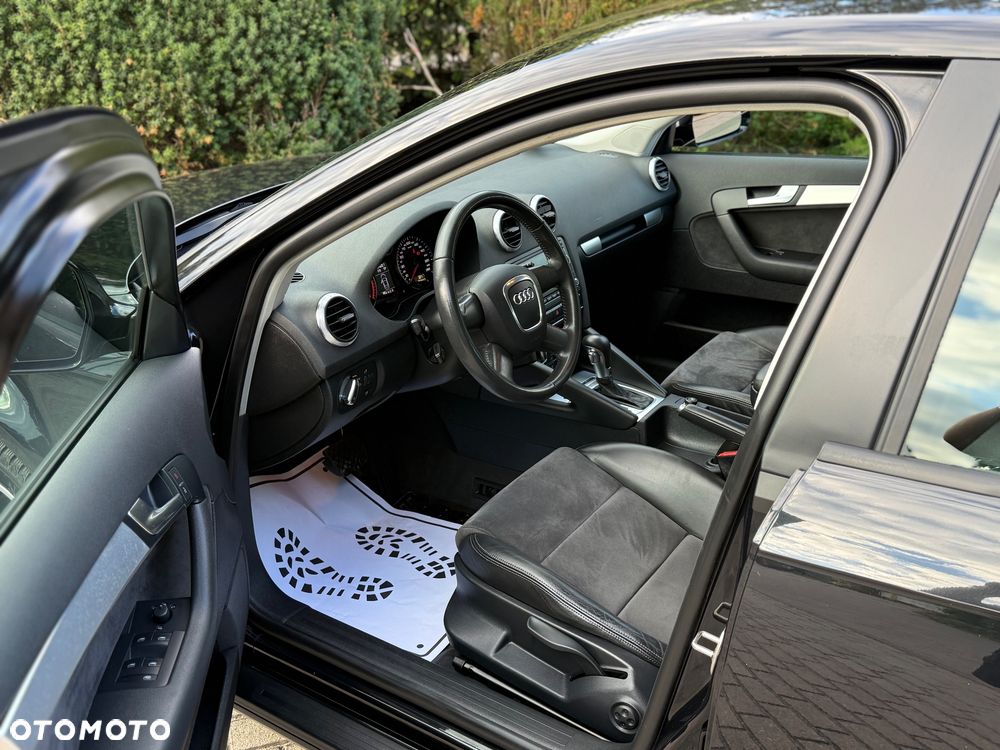 Audi A3 Sportback 1.4 TFSI S tronic Ambiente - 9