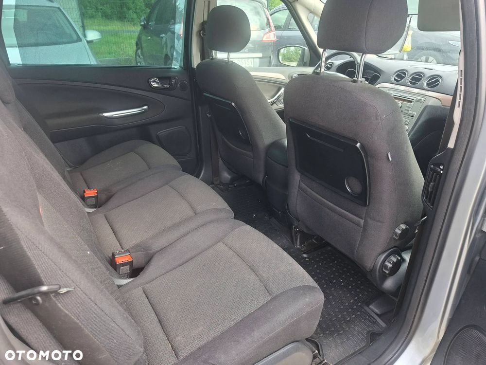 Ford S-Max - 4