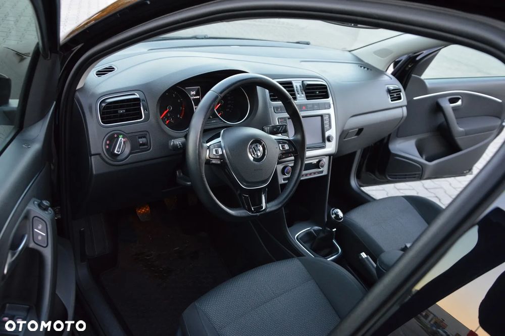 Volkswagen Polo 1.2 TSI BMT Highline - 14