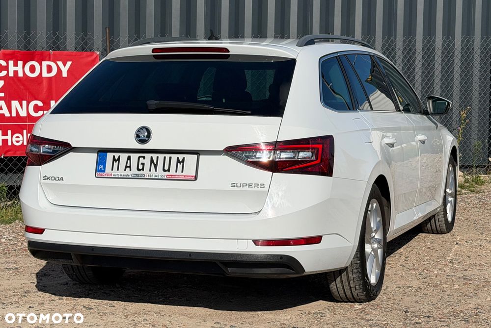 Skoda Superb 1.4 TSI ACT Sportline DSG - 39