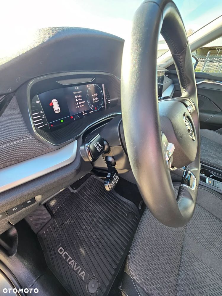 Skoda Octavia - 20