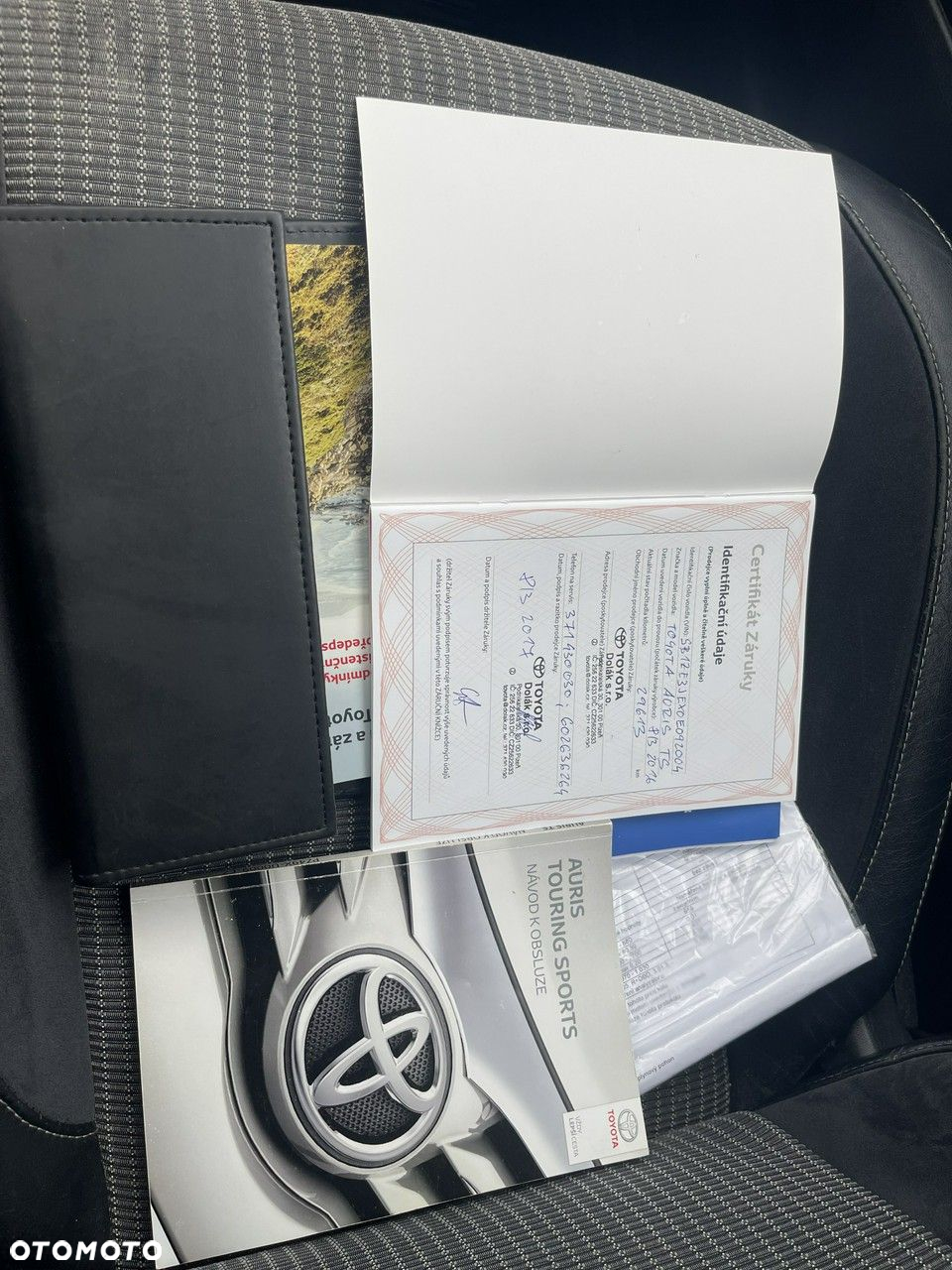 Toyota Auris 1.6 Valvematic Touring Sports Comfort - 12