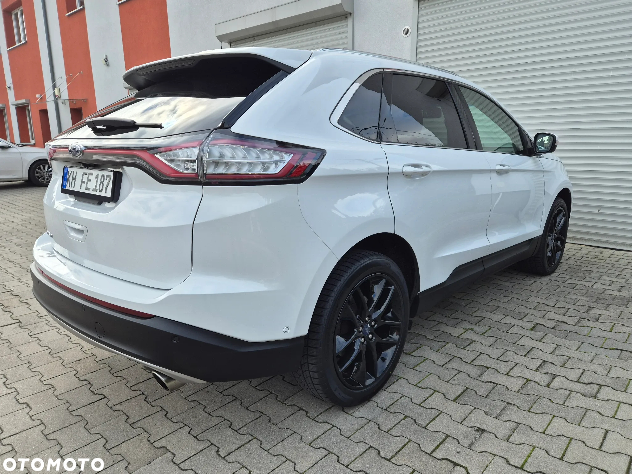 Ford Edge 2.0 TDCi Bi-Turbo 4x4 Titanium - 4