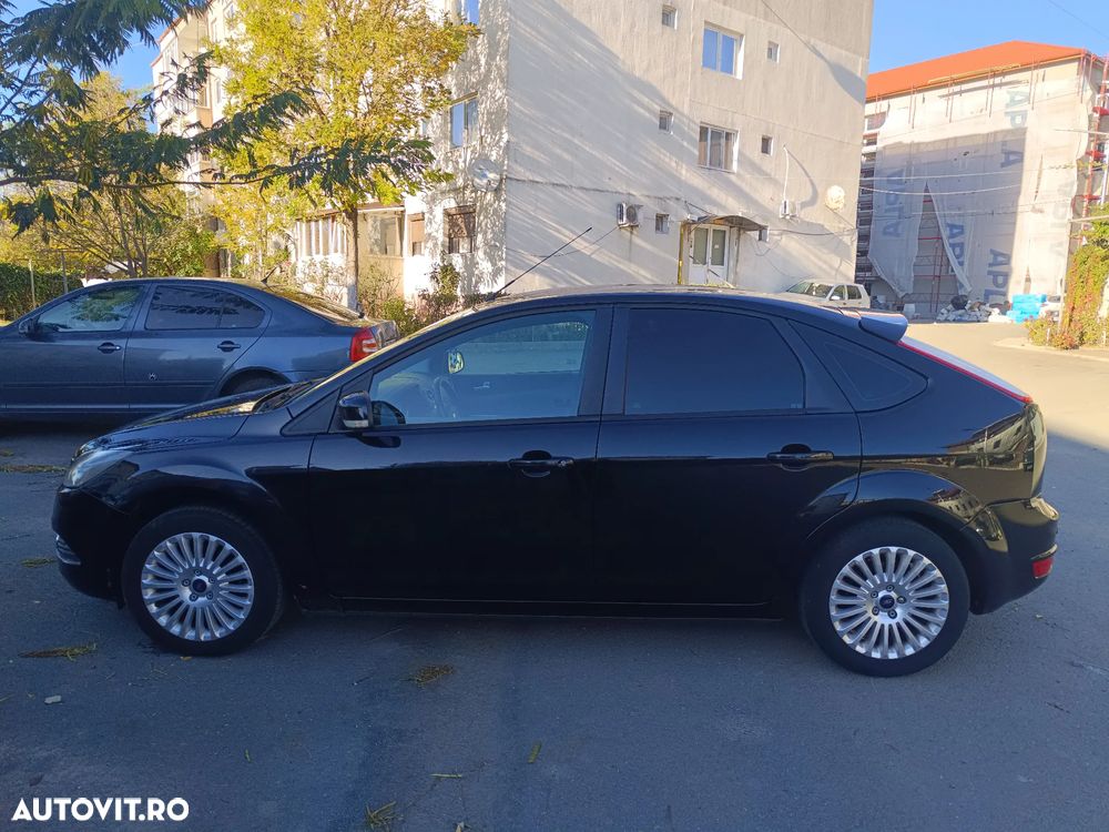 Ford Focus 1.6 TDCi DPF Titanium - 5