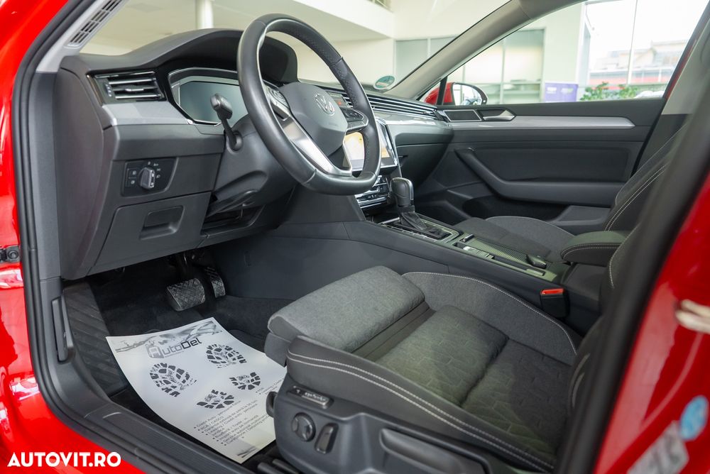 Volkswagen Passat 2.0 TDI SCR DSG Business - 18
