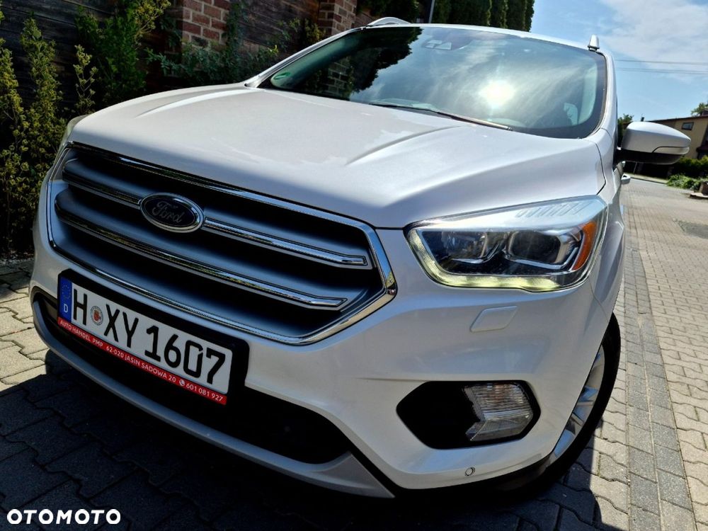 Ford Kuga - 29
