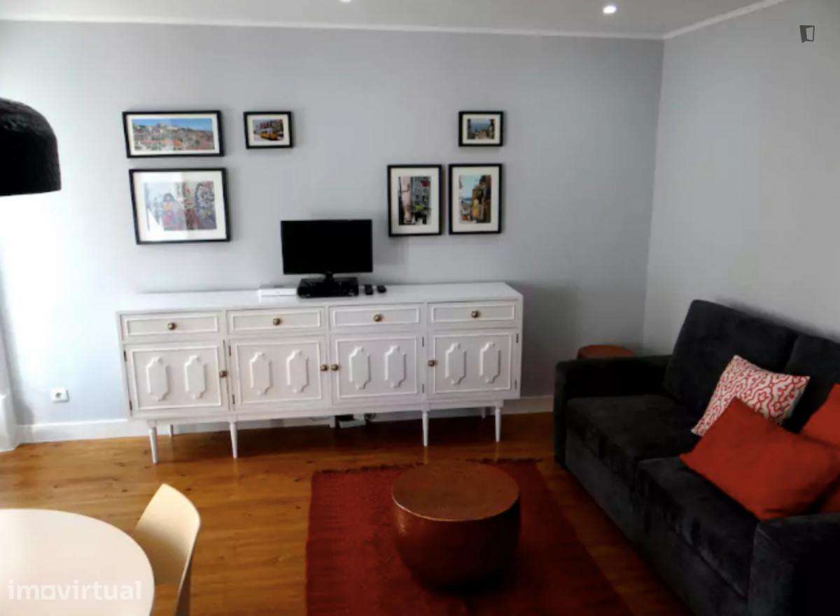 Apartamento com 2 quartos - localizado em Sé Lisbon - Grande imagem: 2/14