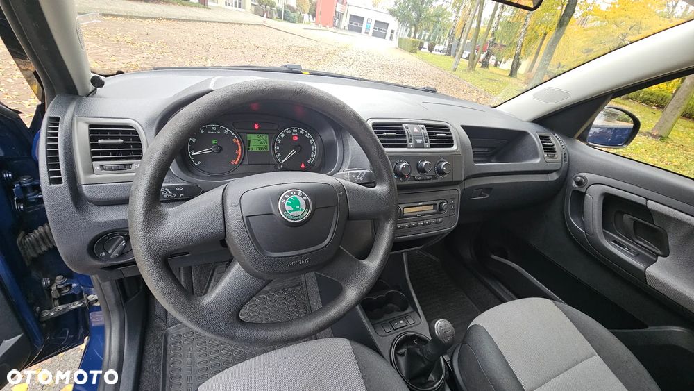 Skoda Roomster 1.2 Ambition PLUS EDITION - 21