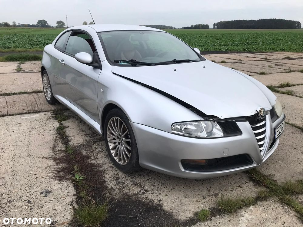 Alfa Romeo GT - 1