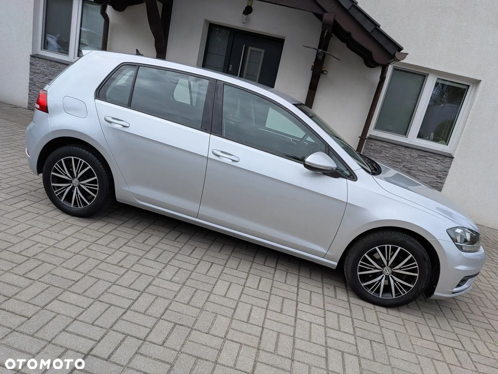 Volkswagen Golf 1.6 TDI (BlueMotion Technology) Trendline - 10