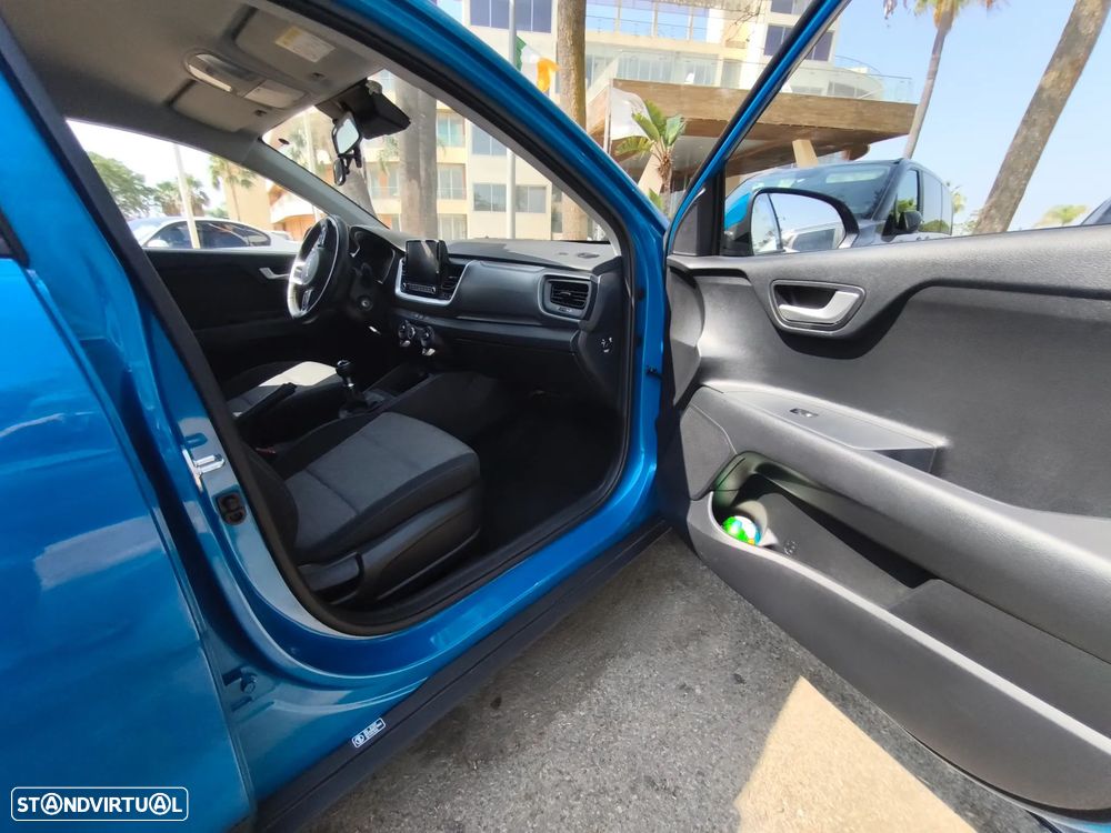 Kia Stonic 1.2 MPi Dynamic - 5