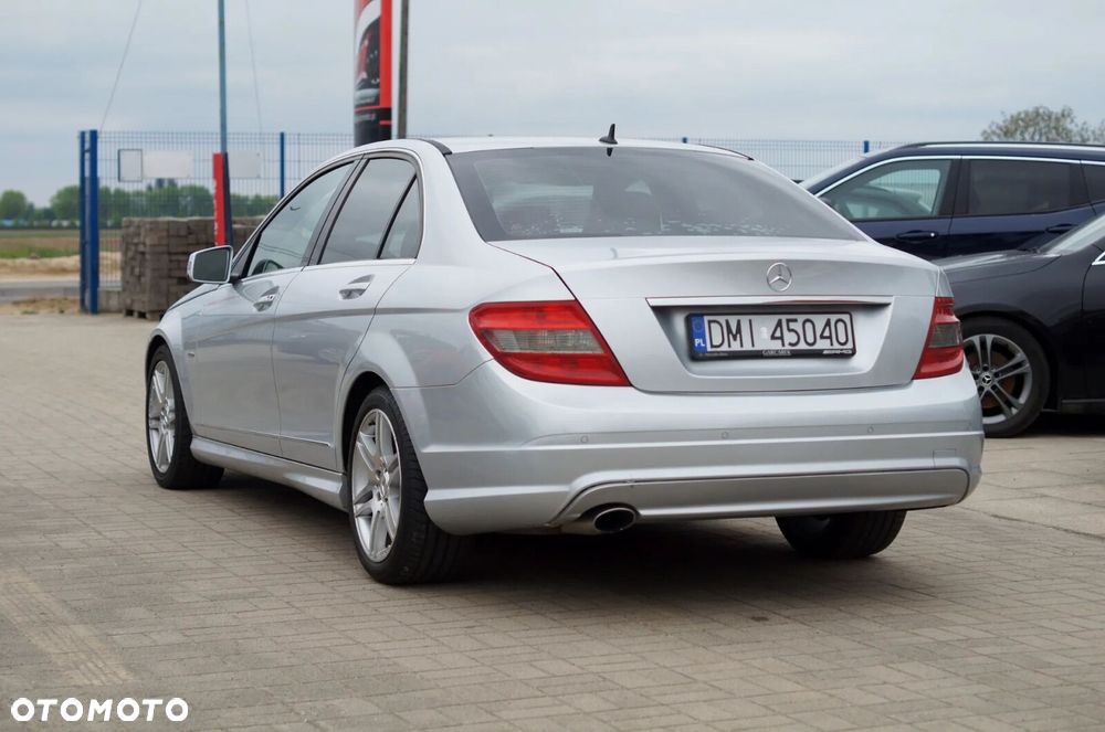 Mercedes-Benz Klasa C 250 CDI Avantgarde Edition - 7