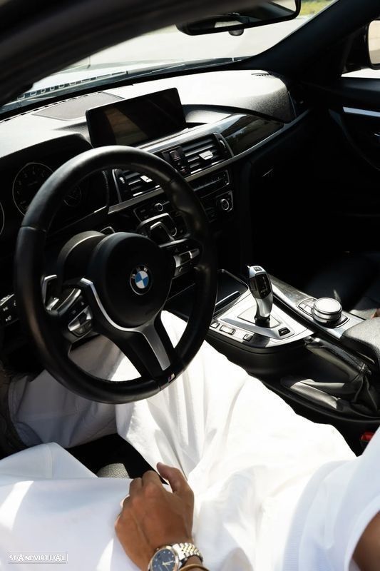 BMW 330 e Pack M Auto - 23