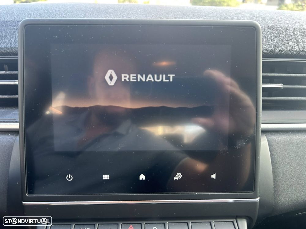 Renault Captur BLUE dCi 115 BUSINESS EDITION - 28