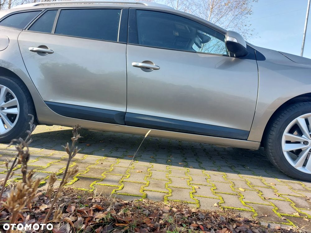 Renault Megane 1.9 dCi Privilege Euro5 - 9