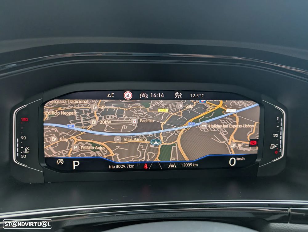 VW T-Roc 1.5 TSI Style DSG - 18