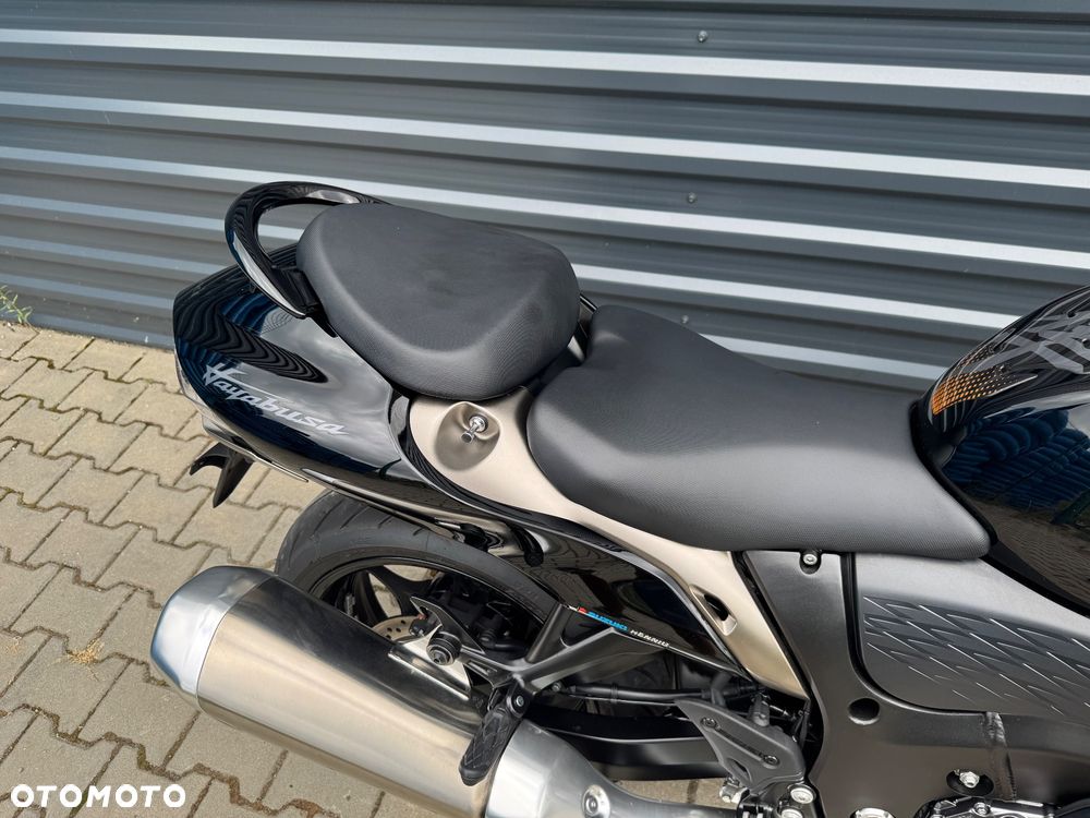 Suzuki GSX - 15