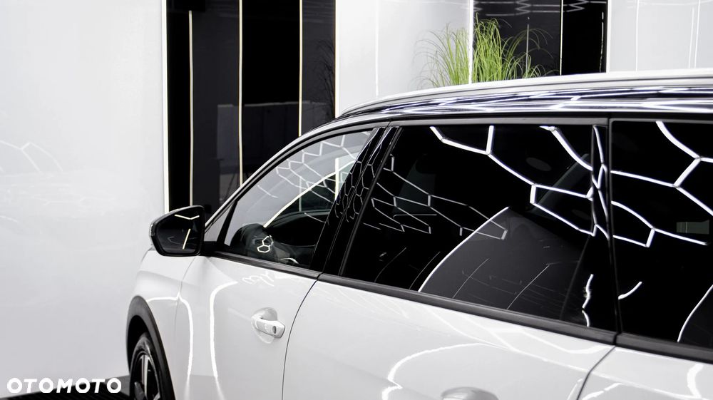 Peugeot 5008 1.5 BlueHDi Allure S&S EAT8 - 17