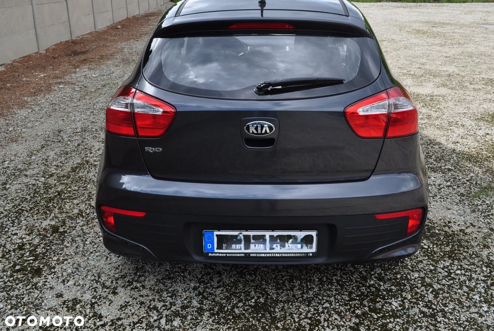 Kia Rio 1.2 Attract - 6