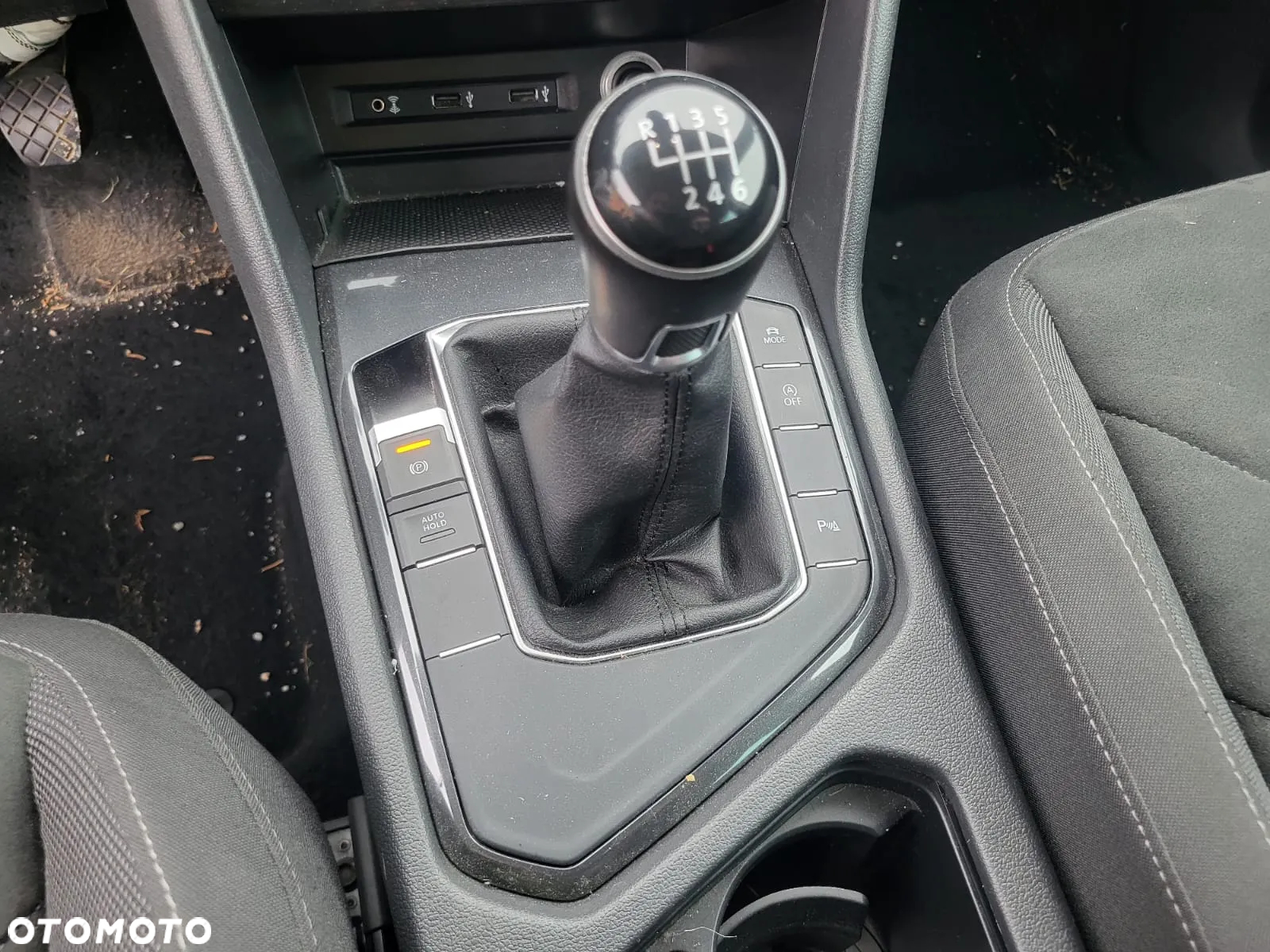 Volkswagen Tiguan 2.0 TDI BMT SCR Comfortline - 24