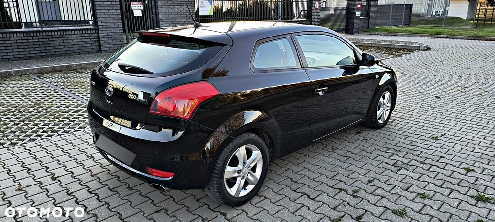 Kia Ceed Cee'd 1.6 Crdi S Euro2012 - 13