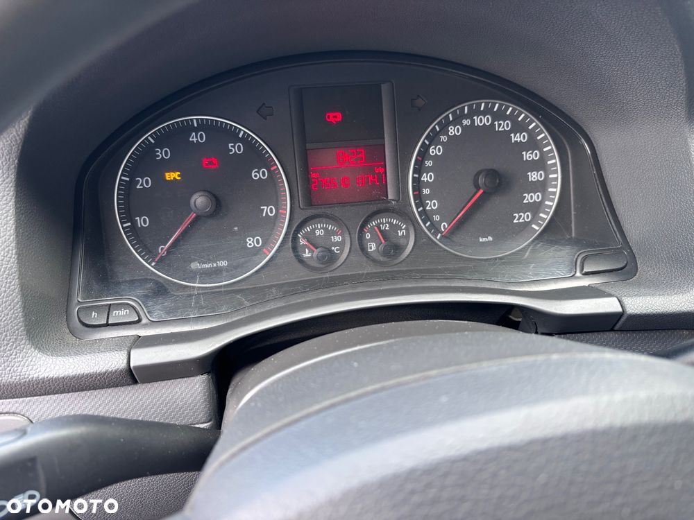 Volkswagen Golf 1.4 FSI Comfortline - 14