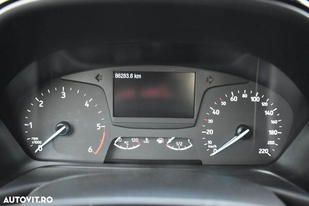 Ford Fiesta - 12