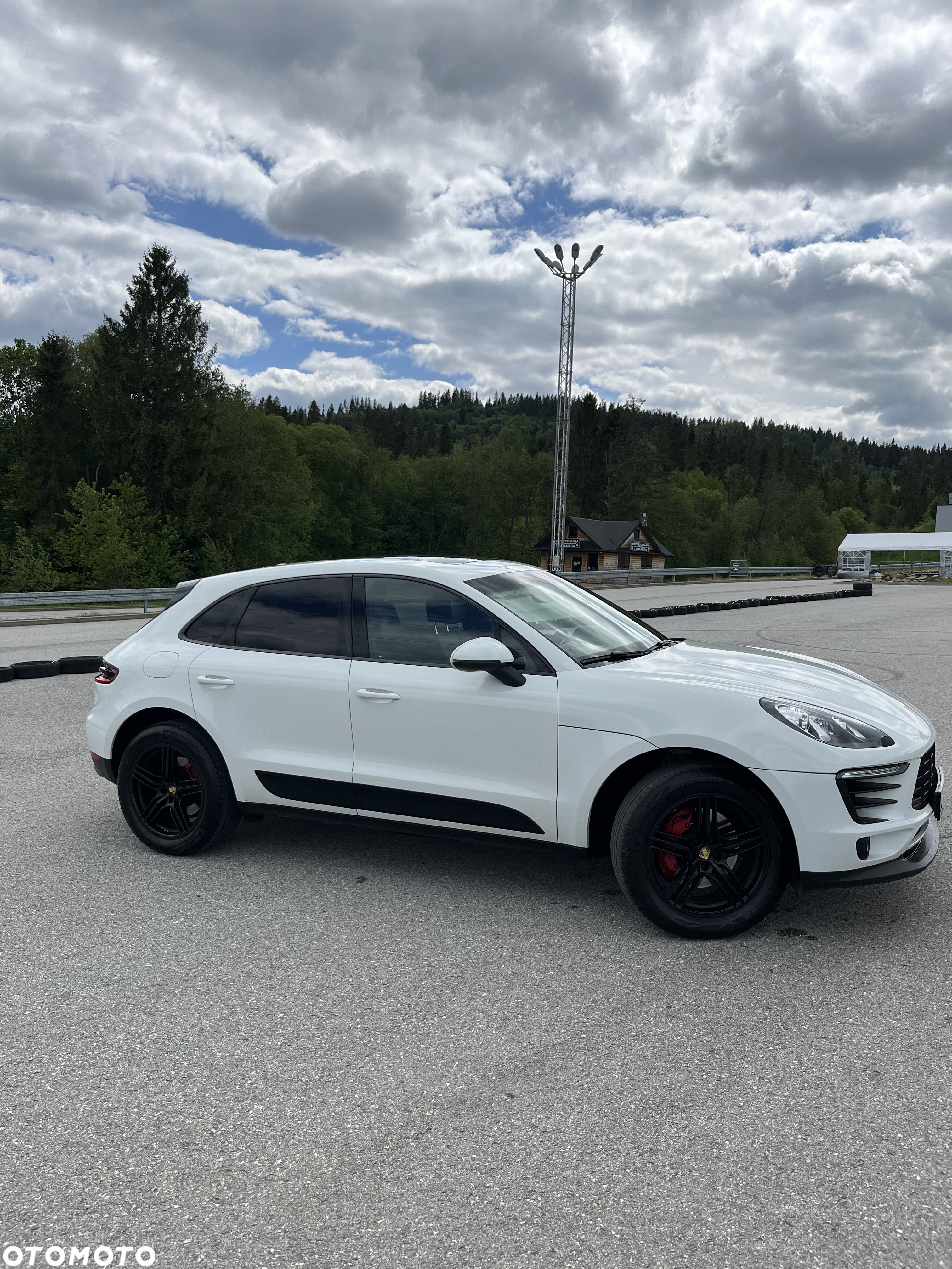 Porsche Macan S - 5