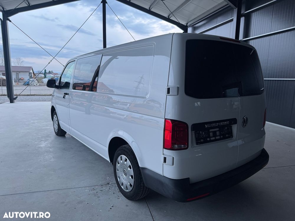 Volkswagen Transporter - 4