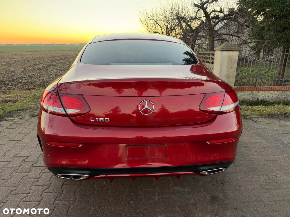 Mercedes-Benz Klasa C 180 BlueEFFICIENCY 7G-TRONIC Edition 1 - 5