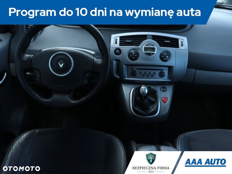 Renault Grand Scenic - 9