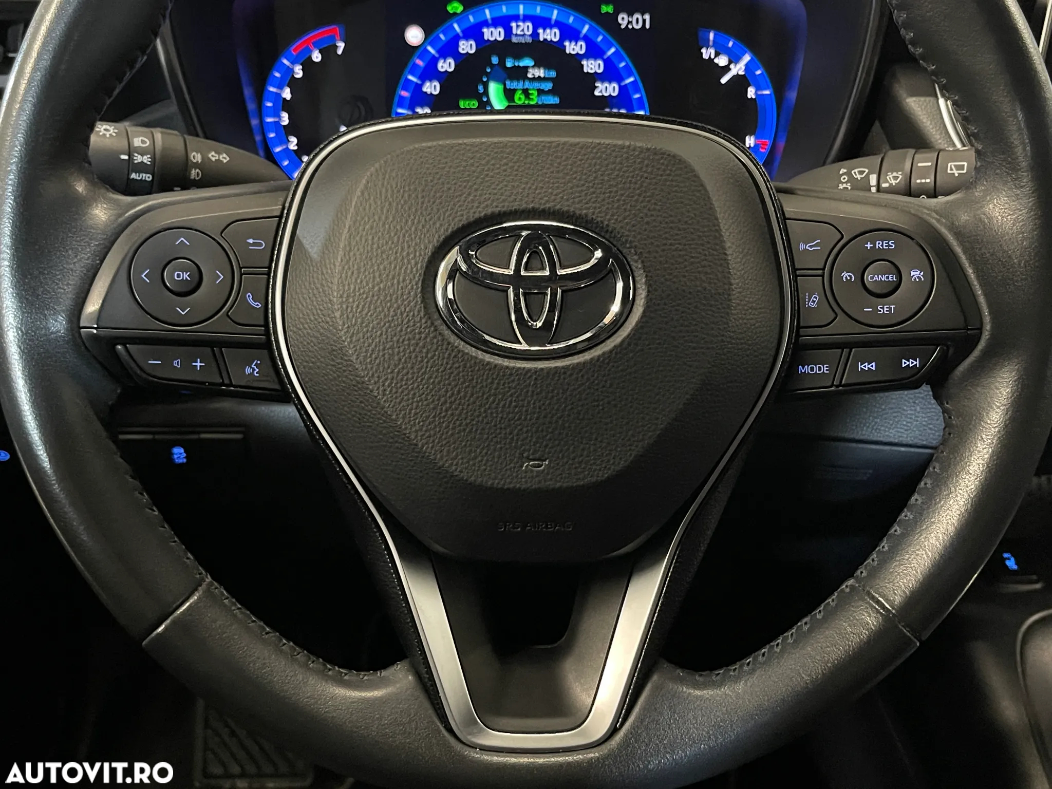 Toyota Corolla 1.8 HSD TS Dynamic - 20