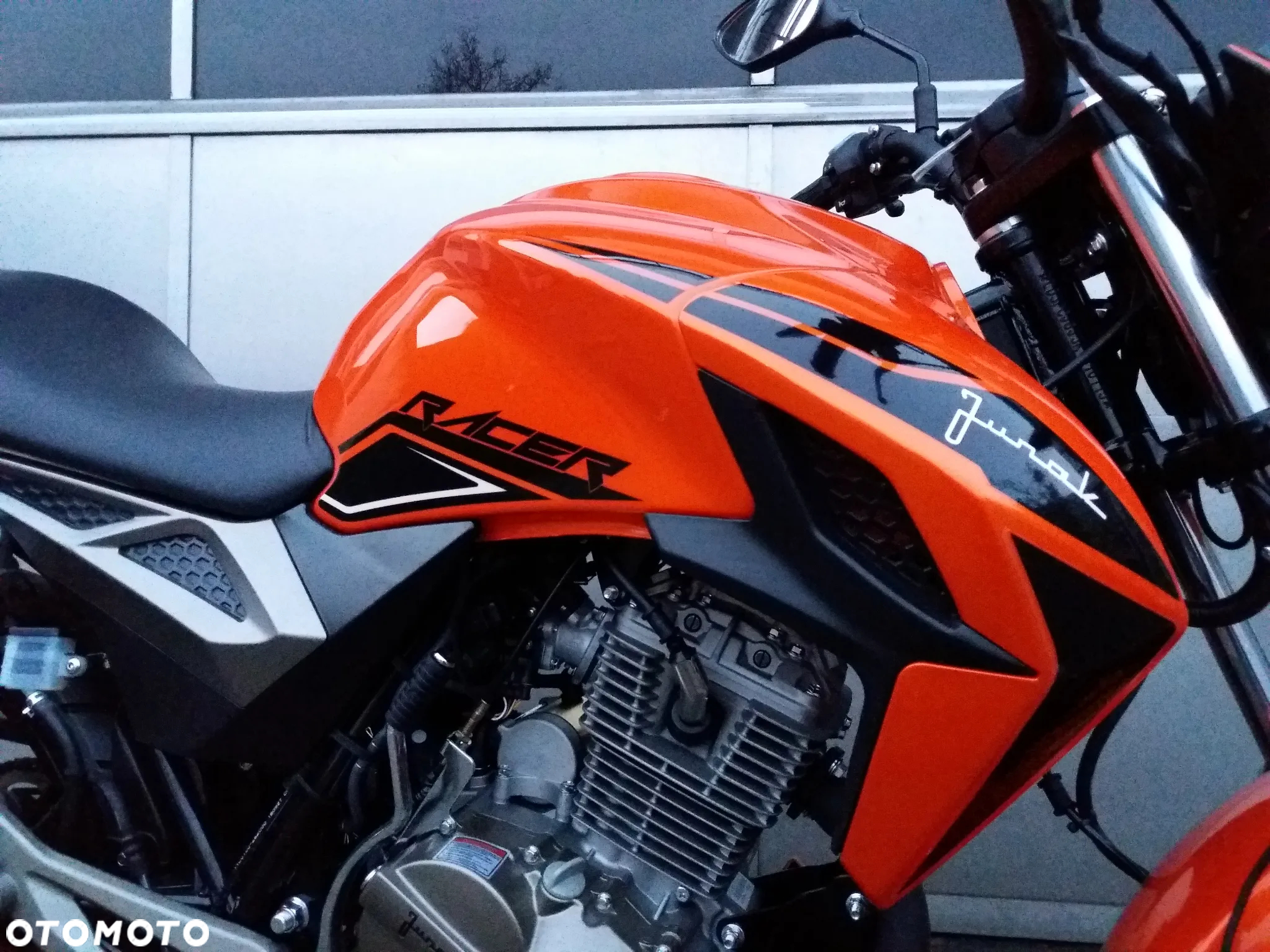 Junak 125 Racer - 3