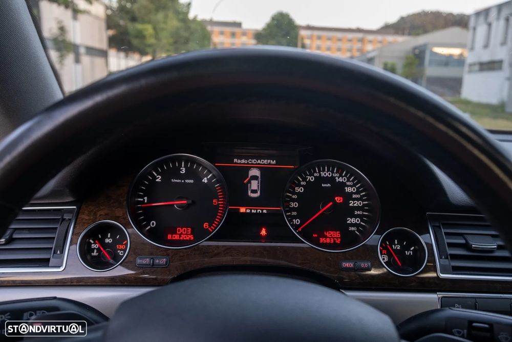 Audi A8 3.0 TDI V6 quattro - 33