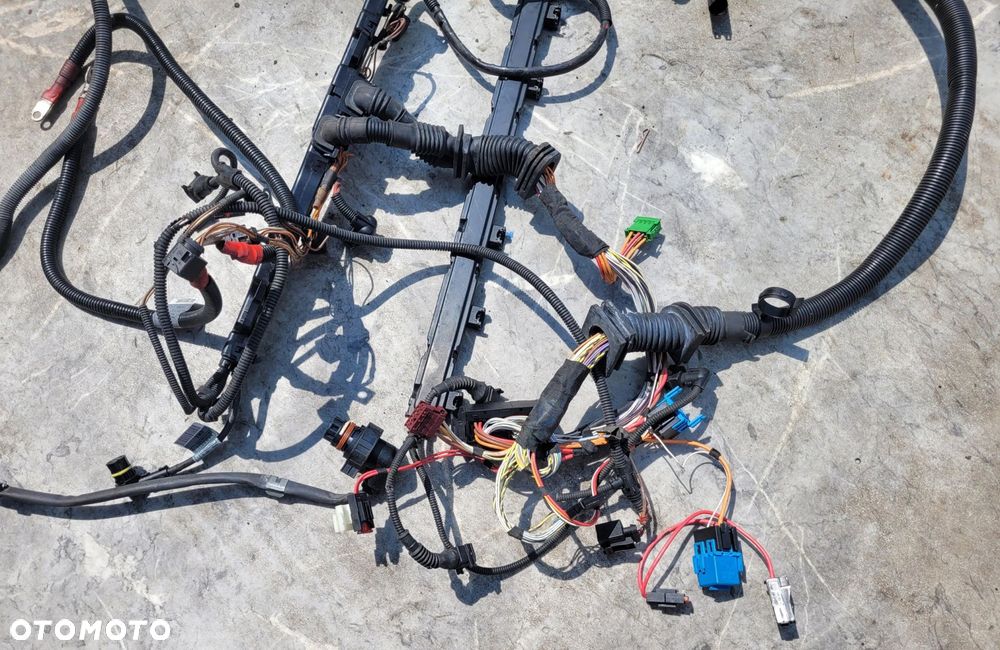 WIĄZKA SILNIKA BMW E60 E61 N52B25 2.5B EUROPA - 2