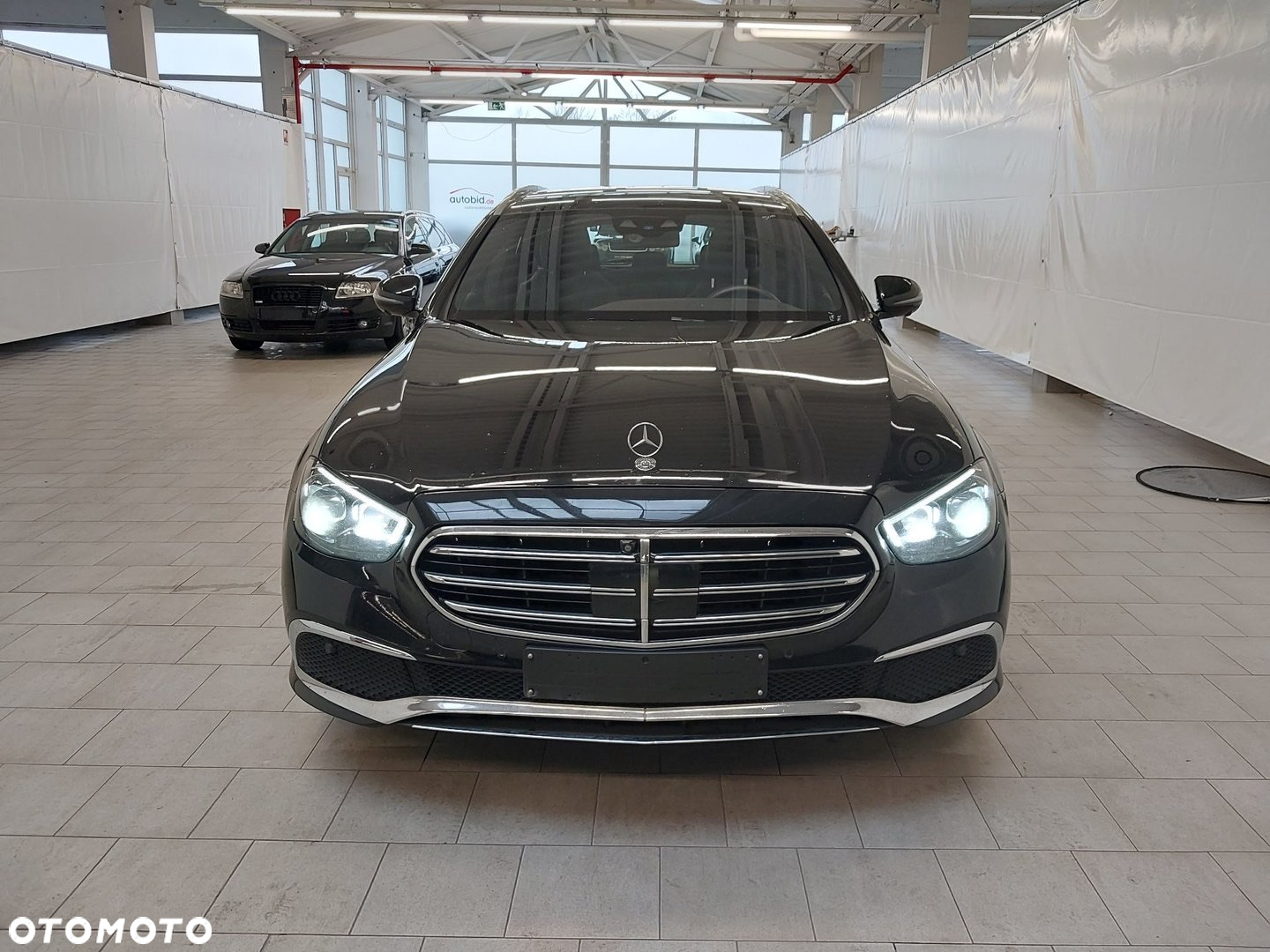 Mercedes-Benz Klasa E 300 de T 9G-TRONIC Exclusive - 12