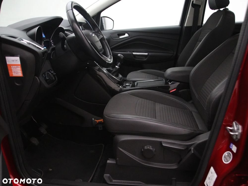Ford Kuga 1.5 EcoBoost FWD Titanium ASS - 4