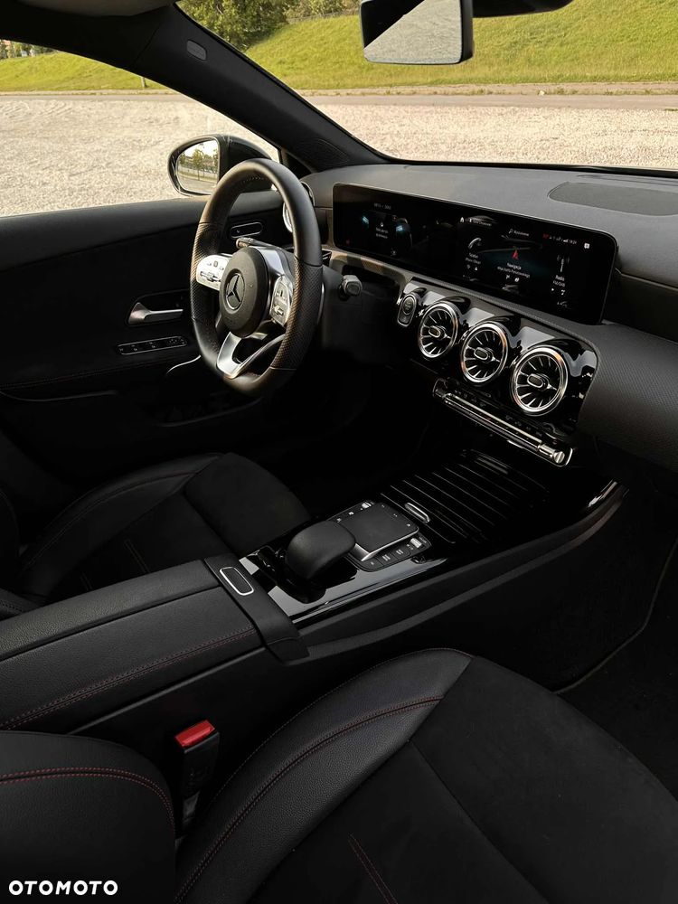 Mercedes-Benz Klasa A 200 AMG Line 7G-DCT - 11