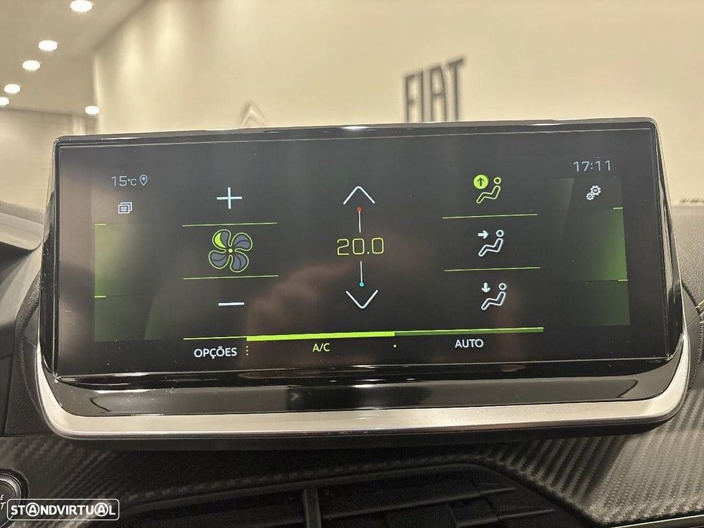 Peugeot 2008 1.2 PureTech GT EAT8 - 15